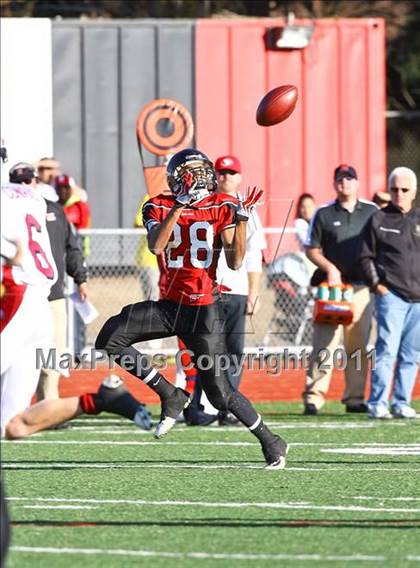 Thumbnail 2 in Healdsburg @ Salesian (CIF NCS D4 Semifinal) photogallery.