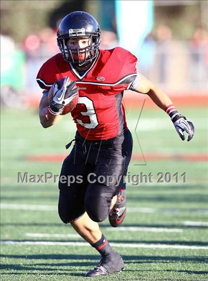 Thumbnail 2 in Healdsburg @ Salesian (CIF NCS D4 Semifinal) photogallery.