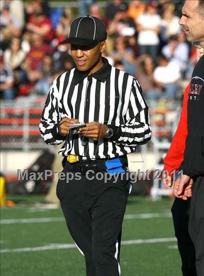 Thumbnail 2 in Healdsburg @ Salesian (CIF NCS D4 Semifinal) photogallery.