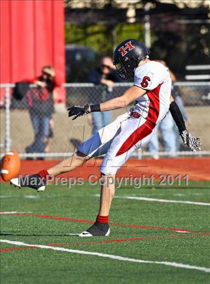 Thumbnail 3 in Healdsburg @ Salesian (CIF NCS D4 Semifinal) photogallery.