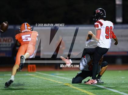 Thumbnail 1 in Westlake vs Rio Mesa photogallery.