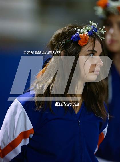 Thumbnail 2 in Westlake vs Rio Mesa photogallery.