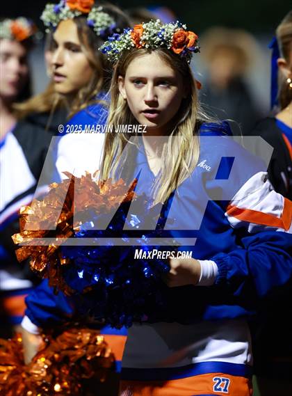 Thumbnail 3 in Westlake vs Rio Mesa photogallery.