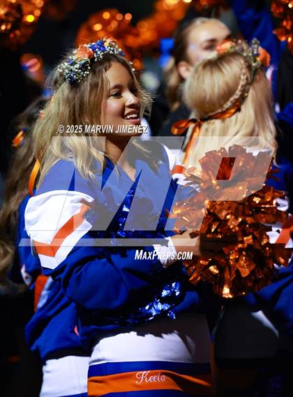 Thumbnail 2 in Westlake vs Rio Mesa photogallery.