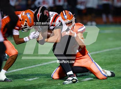 Thumbnail 2 in Westlake vs Rio Mesa photogallery.