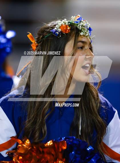 Thumbnail 2 in Westlake vs Rio Mesa photogallery.