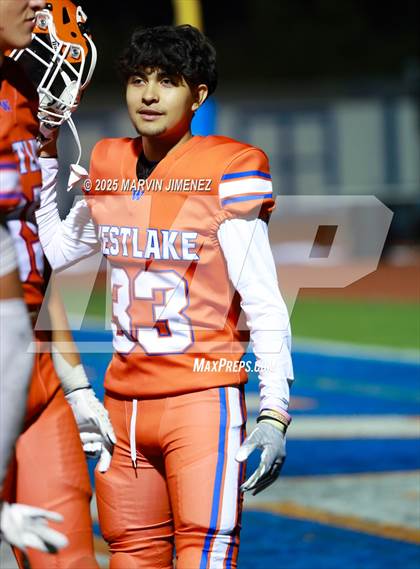 Thumbnail 3 in Westlake vs Rio Mesa photogallery.