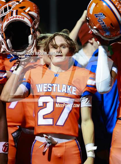 Thumbnail 2 in Westlake vs Rio Mesa photogallery.