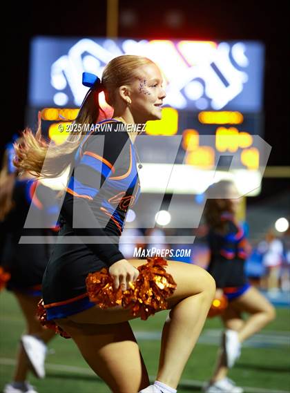 Thumbnail 2 in Westlake vs Rio Mesa photogallery.