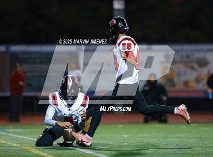 Thumbnail 3 in Westlake vs Rio Mesa photogallery.