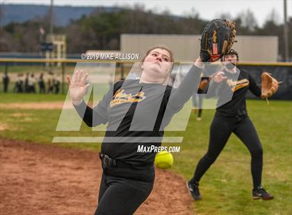 Thumbnail 3 in Soddy Daisy vs Upperman (Soddy Daisy Play Day) photogallery.