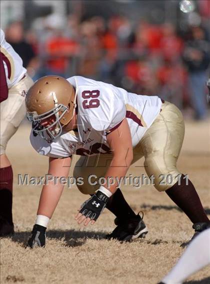 Thumbnail 3 in  Mt. Carmel vs. DuQuoin (IHSA Class 3A Quarterfinal) photogallery.