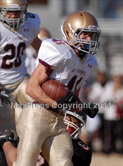 Thumbnail 3 in  Mt. Carmel vs. DuQuoin (IHSA Class 3A Quarterfinal) photogallery.