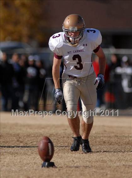 Thumbnail 3 in  Mt. Carmel vs. DuQuoin (IHSA Class 3A Quarterfinal) photogallery.
