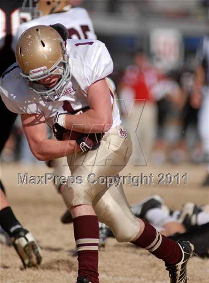 Thumbnail 2 in  Mt. Carmel vs. DuQuoin (IHSA Class 3A Quarterfinal) photogallery.