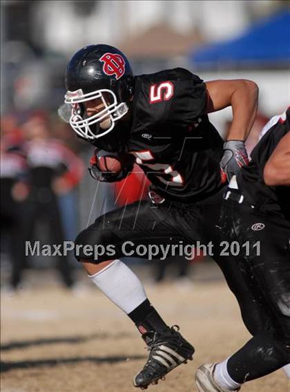 Thumbnail 3 in  Mt. Carmel vs. DuQuoin (IHSA Class 3A Quarterfinal) photogallery.