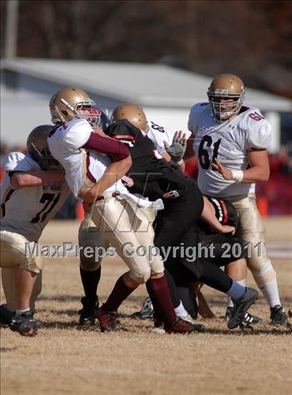 Thumbnail 3 in  Mt. Carmel vs. DuQuoin (IHSA Class 3A Quarterfinal) photogallery.