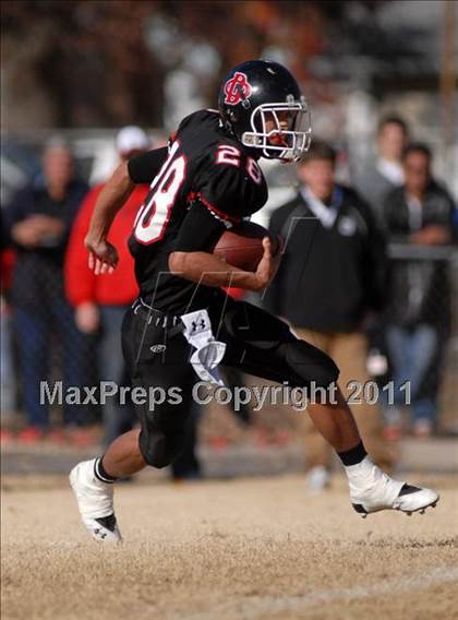 Thumbnail 3 in  Mt. Carmel vs. DuQuoin (IHSA Class 3A Quarterfinal) photogallery.