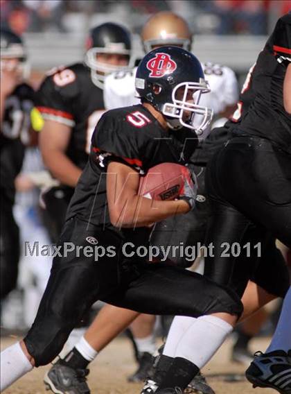 Thumbnail 1 in  Mt. Carmel vs. DuQuoin (IHSA Class 3A Quarterfinal) photogallery.