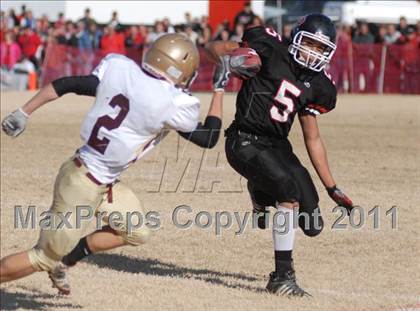 Thumbnail 1 in  Mt. Carmel vs. DuQuoin (IHSA Class 3A Quarterfinal) photogallery.