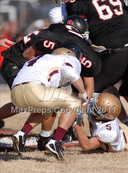 Thumbnail 1 in  Mt. Carmel vs. DuQuoin (IHSA Class 3A Quarterfinal) photogallery.