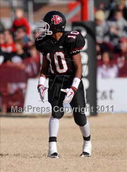 Thumbnail 1 in  Mt. Carmel vs. DuQuoin (IHSA Class 3A Quarterfinal) photogallery.