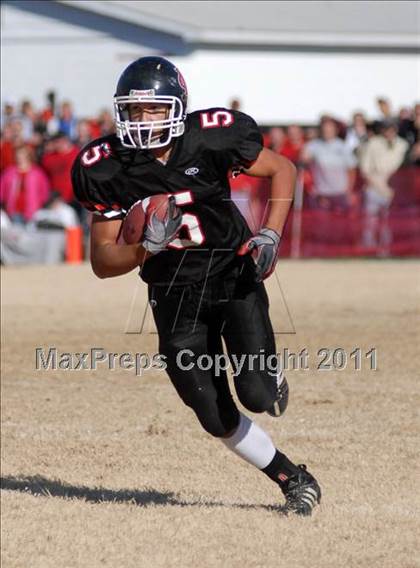 Thumbnail 1 in  Mt. Carmel vs. DuQuoin (IHSA Class 3A Quarterfinal) photogallery.