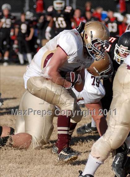 Thumbnail 1 in  Mt. Carmel vs. DuQuoin (IHSA Class 3A Quarterfinal) photogallery.