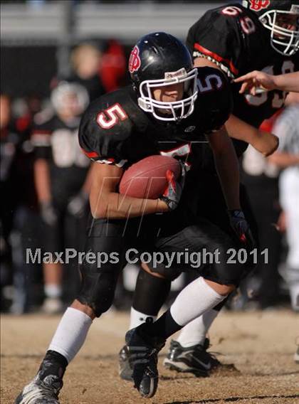 Thumbnail 1 in  Mt. Carmel vs. DuQuoin (IHSA Class 3A Quarterfinal) photogallery.