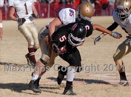 Thumbnail 2 in  Mt. Carmel vs. DuQuoin (IHSA Class 3A Quarterfinal) photogallery.