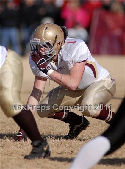 Thumbnail 3 in  Mt. Carmel vs. DuQuoin (IHSA Class 3A Quarterfinal) photogallery.
