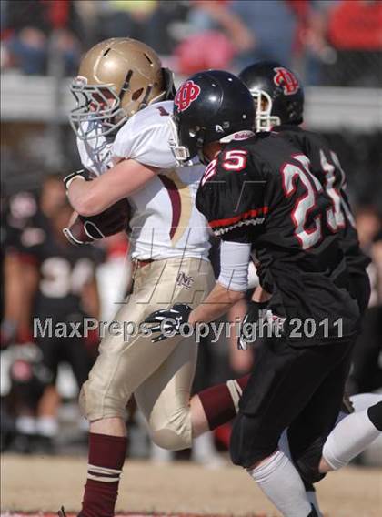 Thumbnail 3 in  Mt. Carmel vs. DuQuoin (IHSA Class 3A Quarterfinal) photogallery.