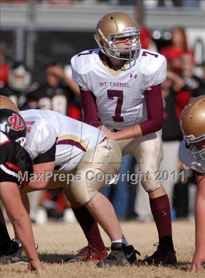 Thumbnail 1 in  Mt. Carmel vs. DuQuoin (IHSA Class 3A Quarterfinal) photogallery.
