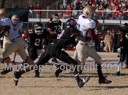 Thumbnail 3 in  Mt. Carmel vs. DuQuoin (IHSA Class 3A Quarterfinal) photogallery.