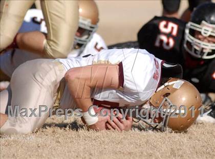 Thumbnail 3 in  Mt. Carmel vs. DuQuoin (IHSA Class 3A Quarterfinal) photogallery.