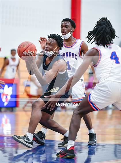 Thumbnail 3 in Leadership Academy @ Monroe (NYSPHSAA Section V Class A2 Round 1) photogallery.