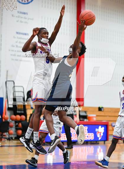 Thumbnail 2 in Leadership Academy @ Monroe (NYSPHSAA Section V Class A2 Round 1) photogallery.