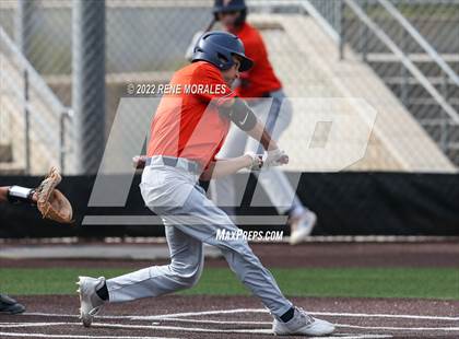 Thumbnail 3 in Polytechnic vs Flintridge Prep photogallery.