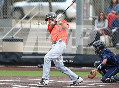 Thumbnail 2 in Polytechnic vs Flintridge Prep photogallery.