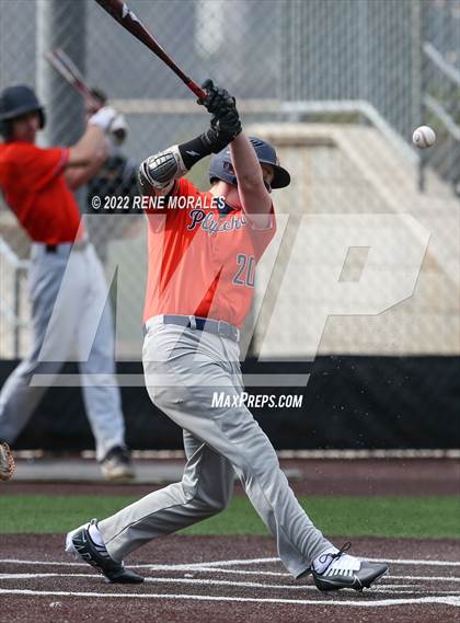 Thumbnail 2 in Polytechnic vs Flintridge Prep photogallery.