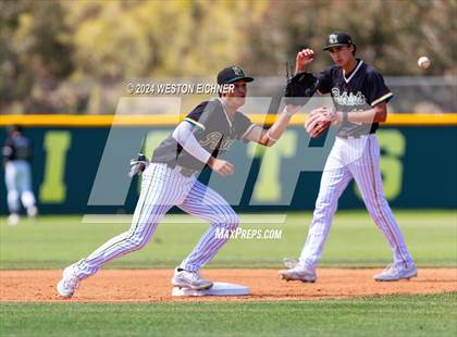 Thumbnail 2 in Carlsbad vs. Patrick Henry (CIF SDS Open Division Round 2) photogallery.