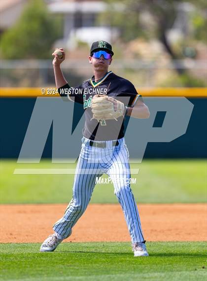 Thumbnail 3 in Carlsbad vs. Patrick Henry (CIF SDS Open Division Round 2) photogallery.