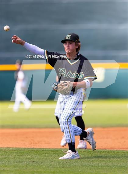 Thumbnail 2 in Carlsbad vs. Patrick Henry (CIF SDS Open Division Round 2) photogallery.
