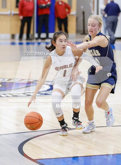 Thumbnail 1 in Republic vs Helias (The 48 Hours of Basketball) photogallery.