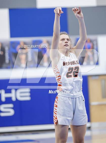 Thumbnail 1 in Republic vs Helias (The 48 Hours of Basketball) photogallery.