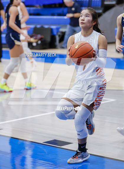 Thumbnail 1 in Republic vs Helias (The 48 Hours of Basketball) photogallery.