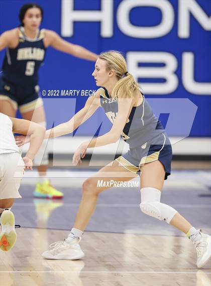 Thumbnail 3 in Republic vs Helias (The 48 Hours of Basketball) photogallery.