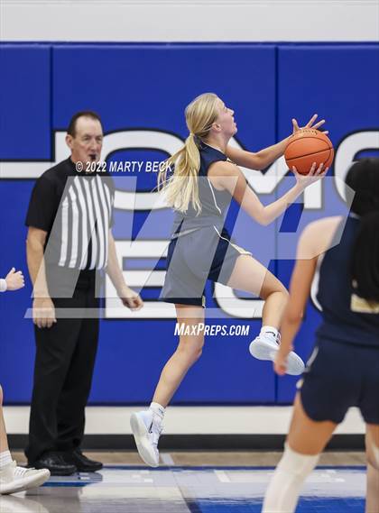 Thumbnail 3 in Republic vs Helias (The 48 Hours of Basketball) photogallery.