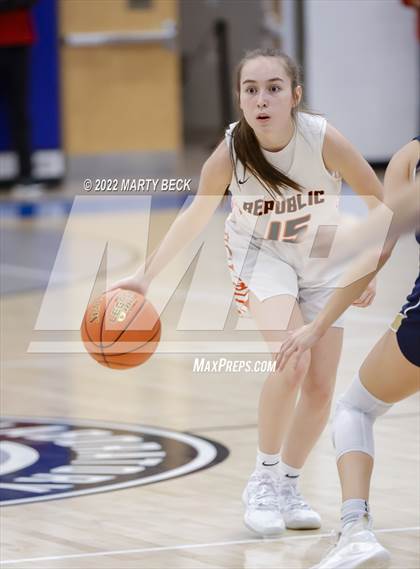 Thumbnail 1 in Republic vs Helias (The 48 Hours of Basketball) photogallery.