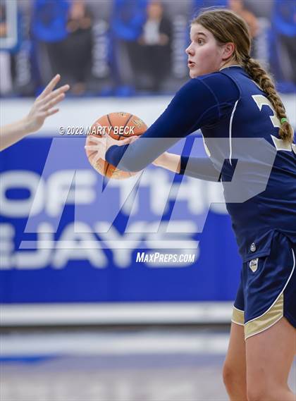 Thumbnail 3 in Republic vs Helias (The 48 Hours of Basketball) photogallery.